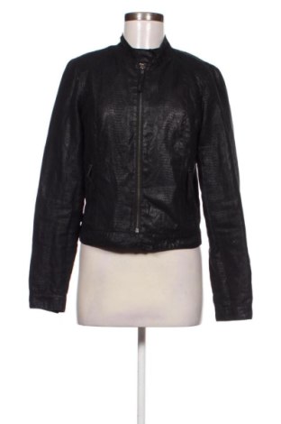 Дамско яке Vero Moda, Размер M, Цвят Черен, Цена 12,00 €, #137668316