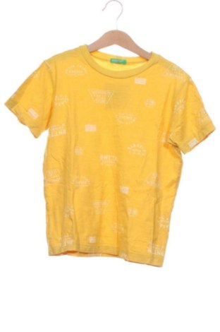 Детска тениска United Colors Of Benetton, Размер 7-8y/ 128-134 см, Цвят Жълт, Цена 9,00 €, #137675917