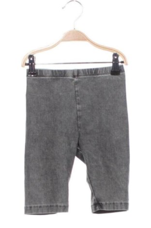 Dětské krátké kalhoty  H&M, Velikost 6-7y/ 122-128 cm, Barva Šedá, Cena  194,00 Kč, #137674918