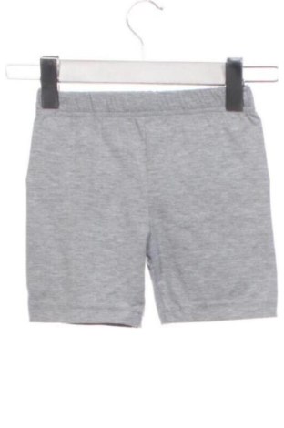 Kinder Shorts Unbranded, Größe 6-7y/ 122-128 cm, Farbe Grau, Preis 7,00 €, #137667476
