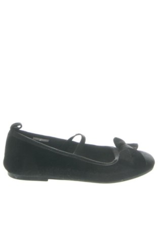 Detské topánky  LC Waikiki, Veľkosť 32, Farba Čierna, Cena  11,00 €, #137671387