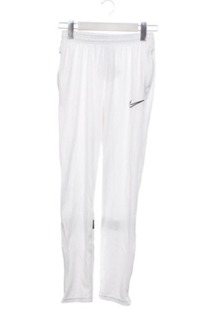 Dětské tepláky Nike, Velikost 12-13y/ 158-164 cm, Barva Bílá, Cena  509,00 Kč, #137663781