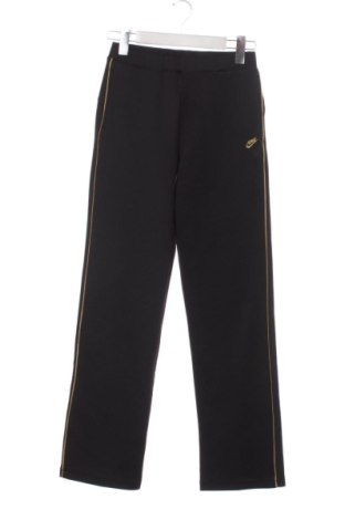 Dětské tepláky Nike, Velikost 14-15y/ 168-170 cm, Barva Černá, Cena  534,00 Kč, #137671318
