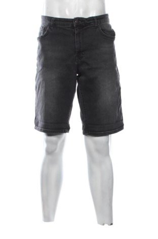Pantaloni scurți de bărbați LC Waikiki, Mărime XL, Culoare Gri, Preț 68,24 Lei, #137698450