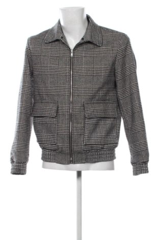 Geacă de bărbati Jack & Jones, Mărime M, Culoare Multicolor, Preț 127,71 Lei, #137686637