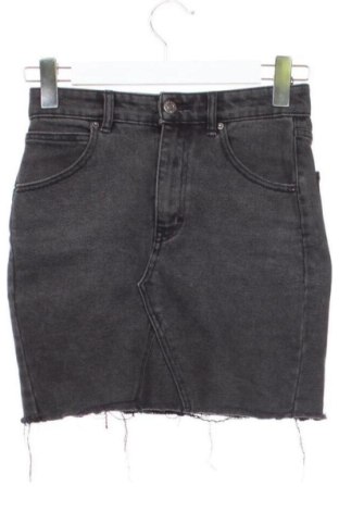 Rock Pull&Bear, Größe XS, Farbe Grau, Preis € 11,00, #137652278