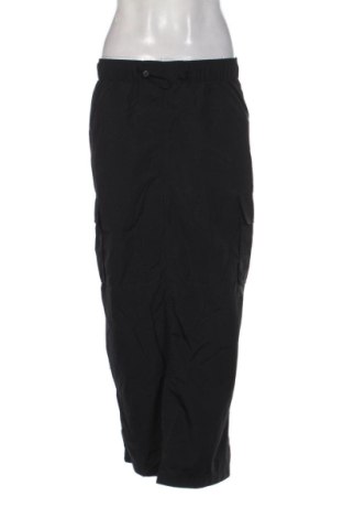 Sukňa Oysho, Veľkosť S, Farba Čierna, Cena  17,00 €, #137694111