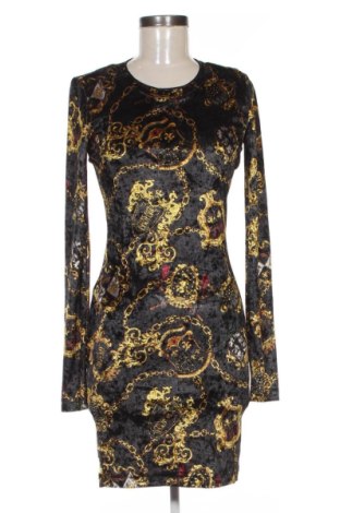 Sukienka Versace Jeans, Rozmiar S, Kolor Kolorowy, Cena 330,21 zł, #137658267