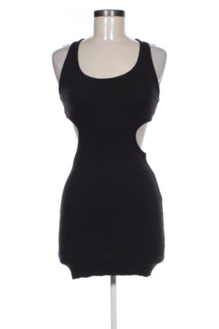 Rochie Bershka, Mărime S, Culoare Negru, Preț 68,24 Lei, #137672886