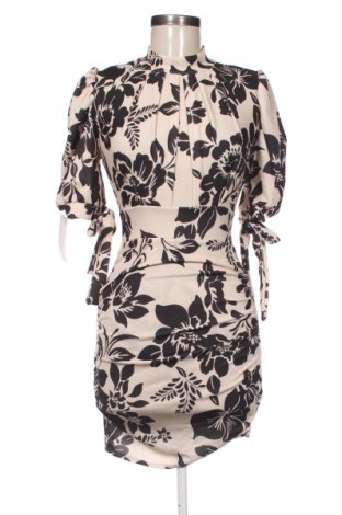 Рокля NEW COLLECTION, Размер S, Цвят Многоцветен, Цена 42,00 €, #137672941