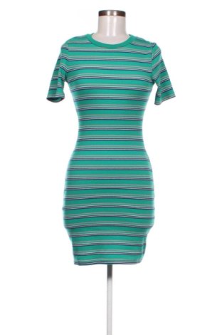 Рокля H&M, Размер S, Цвят Многоцветен, Цена 13,00 €, #137675736
