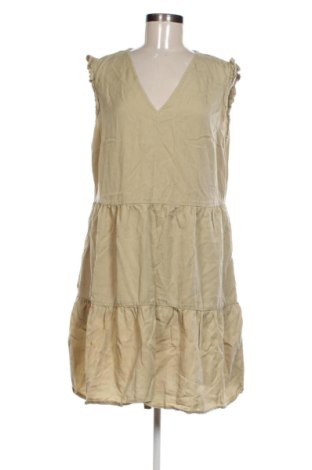 Rochie Reserved, Mărime L, Culoare Bej, Preț 112,00 Lei, #137679066