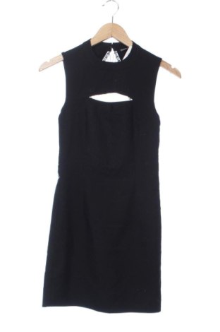 Šaty  Cropp, Velikost XS, Barva Černá, Cena  218,00 Kč, #137680057
