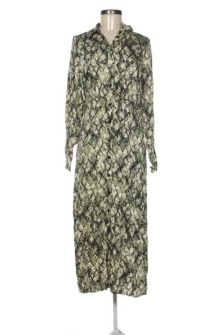 Kleid Vero Moda, Größe M, Farbe Mehrfarbig, Preis € 22,00, #137681103