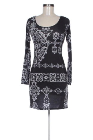 Рокля Boohoo, Размер S, Цвят Многоцветен, Цена 19,05 €, #137689831