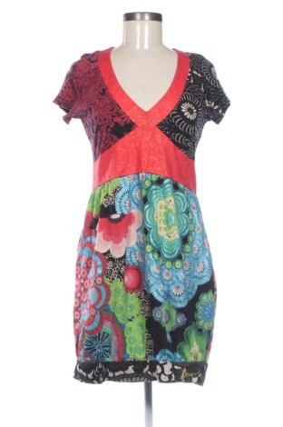 Рокля Desigual, Размер XL, Цвят Многоцветен, Цена 59,52 €, #137692138