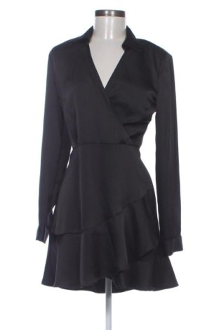Kleid Stradivarius, Größe M, Farbe Schwarz, Preis 7,00 €, #137695582