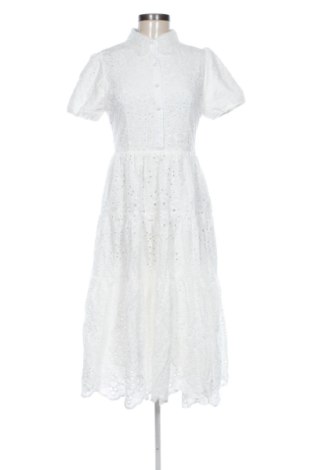 Kleid Chicwish, Größe S, Farbe Weiß, Preis € 65,57, #137703171