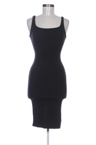 Šaty  Bershka, Veľkosť XS, Farba Čierna, Cena  16,00 €, #137703920