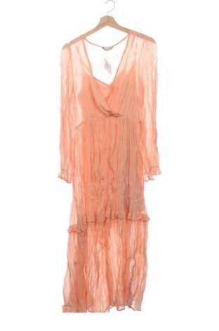 Rochie Stradivarius, Mărime M, Culoare Roz, Preț 71,00 Lei, #137661254