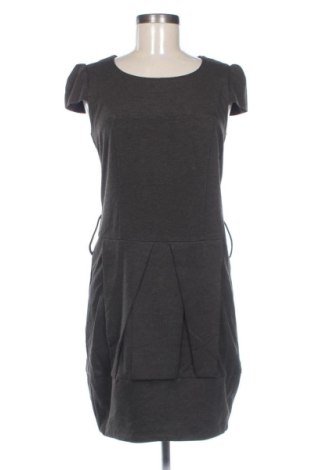 Kleid Imperial, Größe S, Farbe Grau, Preis € 18,00, #137671814