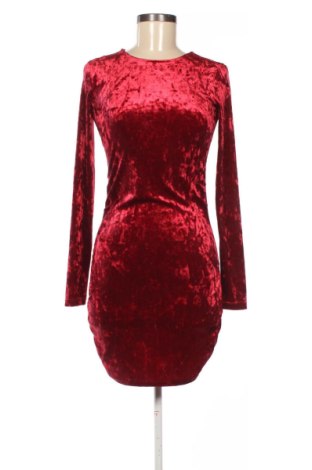 Рокля Gina Tricot, Размер S, Цвят Червен, Цена 9,00 €, #137672962
