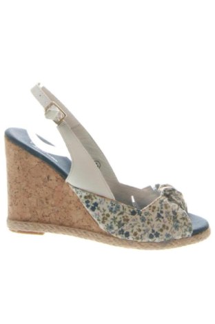 Sandalen Bata, Größe 38, Farbe Mehrfarbig, Preis € 25,00, #137678866