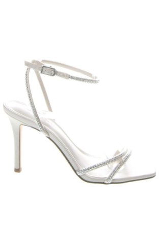 Sandale Charles & Keith, Mărime 38, Culoare Alb, Preț 182,00 Lei, #137657416