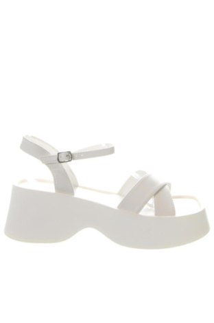Sandalen Envie, Größe 39, Farbe Weiß, Preis € 95,00, #137642821