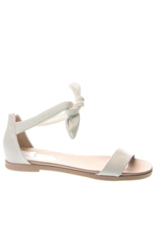Sandalen Piccadilly, Größe 39, Farbe Weiß, Preis 33,80 €, #137636102