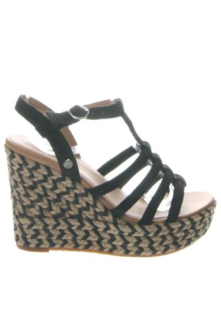 Sandály UGG Australia, Velikost 36, Barva Černá, Cena  1 747,00 Kč, #137647971