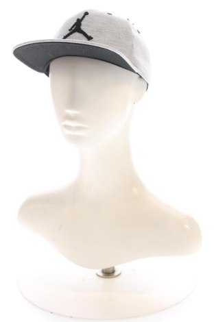 Шапка Air Jordan Nike, Цвят Сив, Цена 30,00 €, #137687615