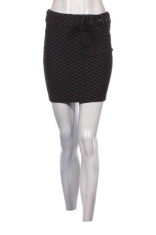 Пола Bershka, Размер S, Цвят Многоцветен, Цена 2,04 €, #122703532