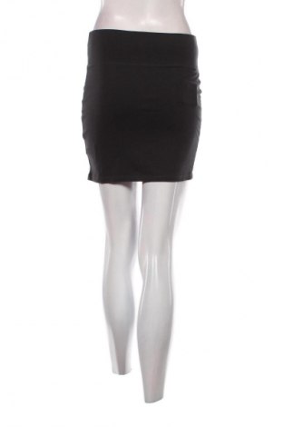 Пола Clockhouse, Размер M, Цвят Сив, Цена 2,04 €