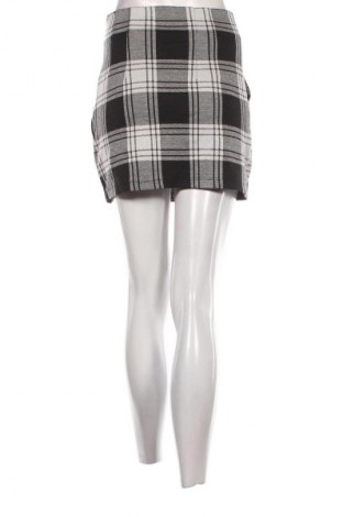 Пола Reserved, Размер S, Цвят Многоцветен, Цена 2,04 €