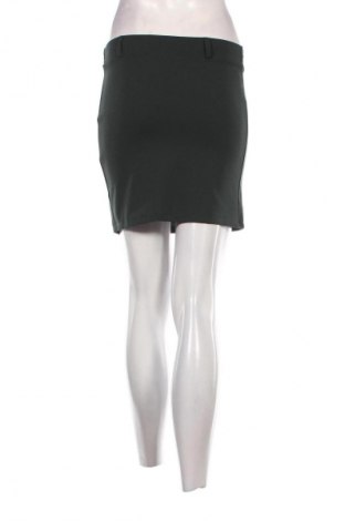 Пола Terranova, Размер XS, Цвят Зелен, Цена 2,04 €