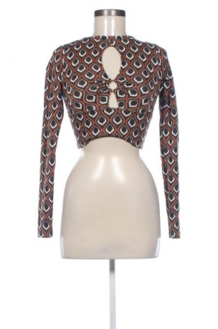 Damen Shirt Bershka, Größe XS, Farbe Mehrfarbig, Preis 9,09 €