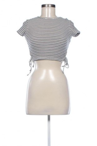 Női blúz Bershka, Méret S, Szín Sokszínű, Ár 679 Ft