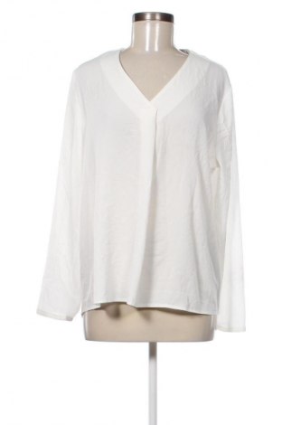 Damen Shirt Betty Barclay, Größe M, Farbe Weiß, Preis 8,24 €