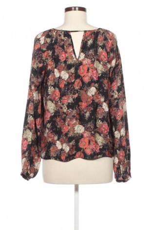 Дамска блуза Forever 21, Размер M, Цвят Многоцветен, Цена 2,04 €