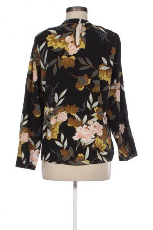 Γυναικεία μπλούζα ONLY, Μέγεθος M, Χρώμα Πολύχρωμο, Τιμή 8,99 €