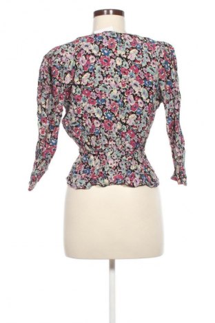 Дамска блуза Pull&Bear, Размер M, Цвят Многоцветен, Цена 2,04 €