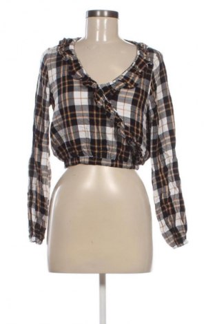 Damen Shirt Tally Weijl, Größe M, Farbe Mehrfarbig, Preis 1,99 €