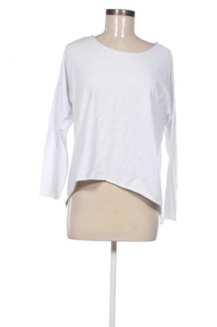 Дамска блуза Unbranded, Размер M, Цвят Бял, Цена 11,46 €