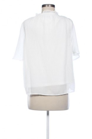 Дамска блуза Vero Moda, Размер M, Цвят Бял, Цена 2,04 €