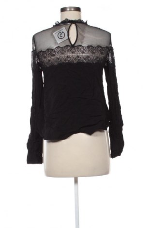 Дамска блуза Zara Trafaluc, Размер XS, Цвят Черен, Цена 2,04 €