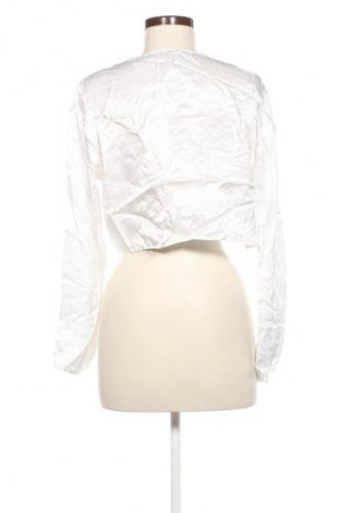 Дамска жилетка Bershka, Размер L, Цвят Бял, Цена 2,04 €