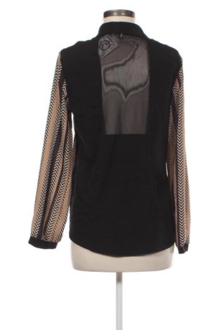 Γυναικείο πουκάμισο Rinascimento, Μέγεθος M, Χρώμα Πολύχρωμο, Τιμή 9,99 €