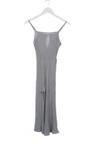 Langer Damen-Overall Bershka, Größe XS, Farbe Grau, Preis 8,99 €