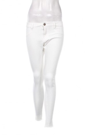 Γυναικείο Τζίν Cotton On, Μέγεθος M, Χρώμα Λευκό, Τιμή 2,99 €